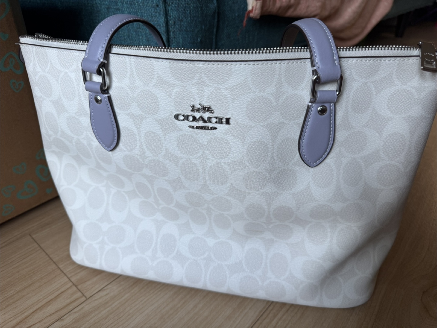 Coach Tote Bag - White and Lilac - photo 3