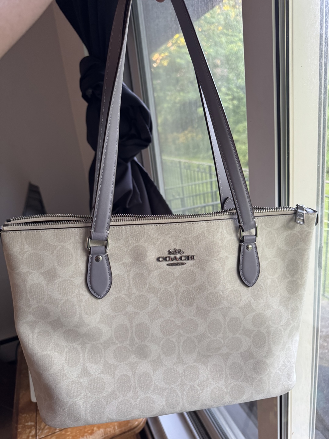 Coach Tote Bag - White and Lilac - photo 4
