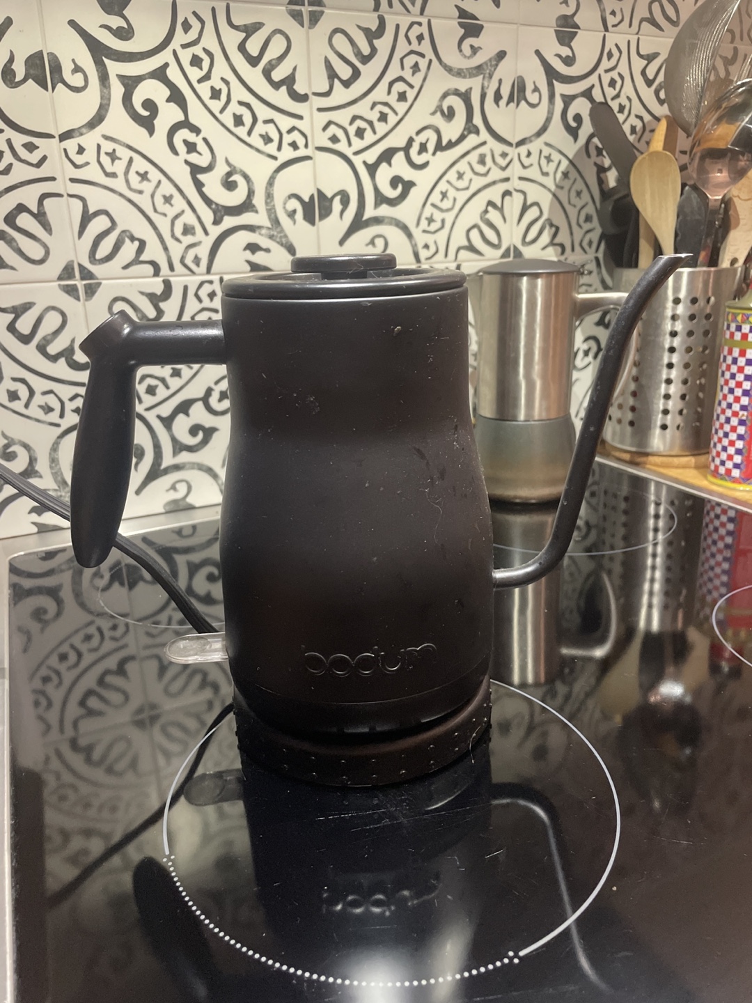 Bodum Melior Gooseneck Kettle - Black