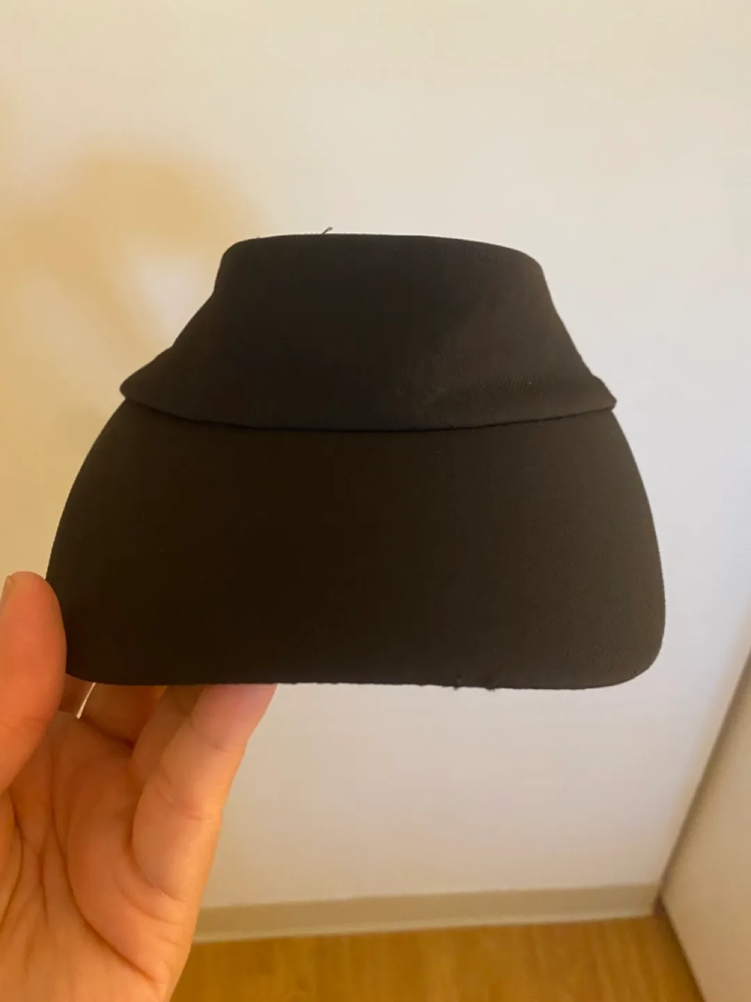 Lululemon Black Visor thumbnail