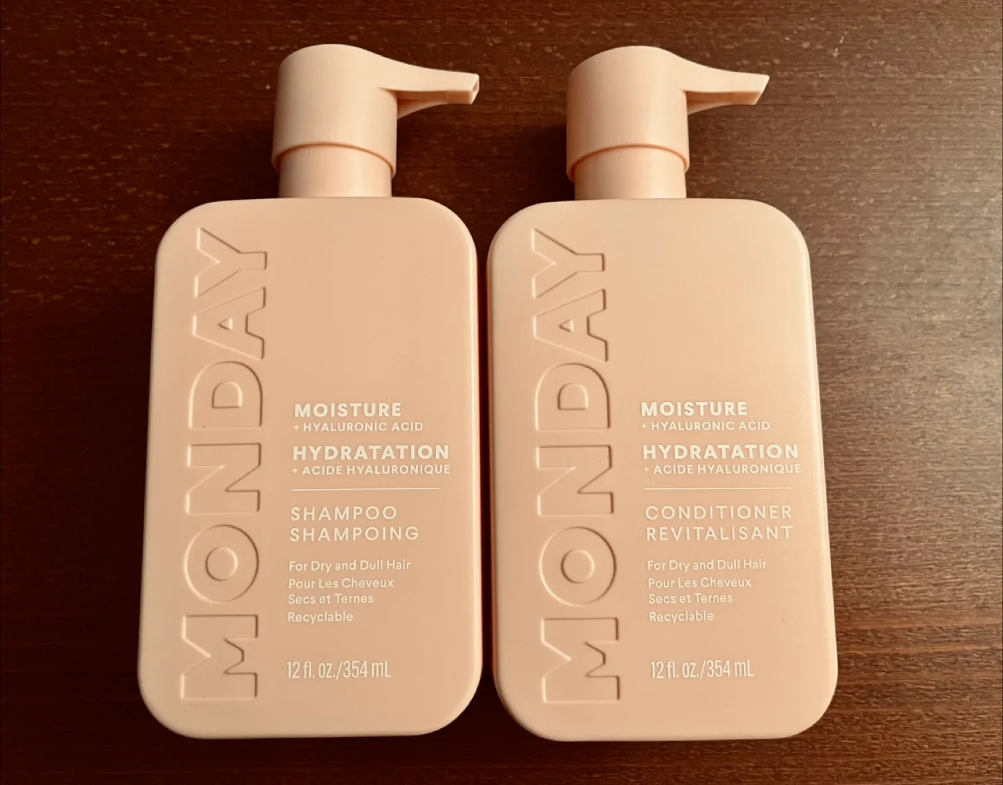 MONDAY Moisture Shampoo & Conditioner Set thumbnail