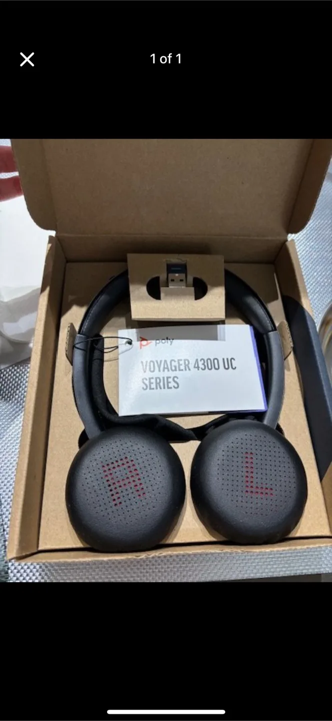 Poly Voyager 4320 UC Wireless Headset NEW thumbnail