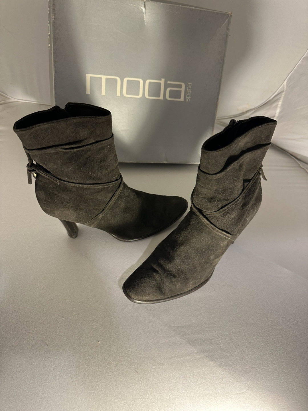 Women’s Brown Suede Booties