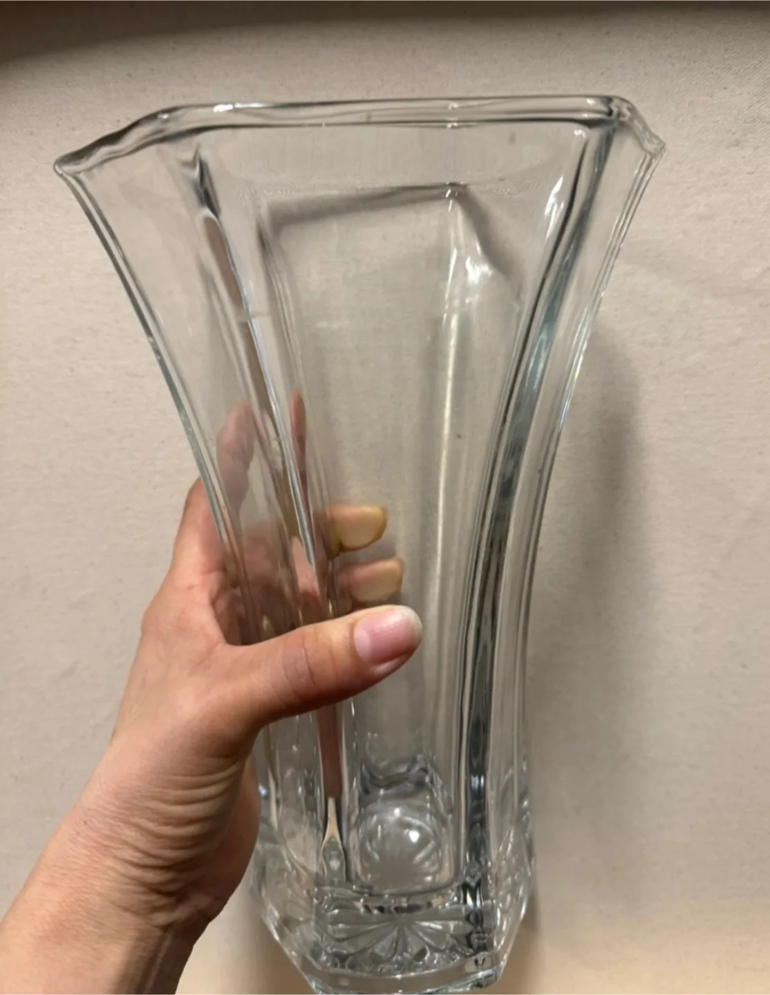 🇨🇦🍁Clear Glass Vase thumbnail