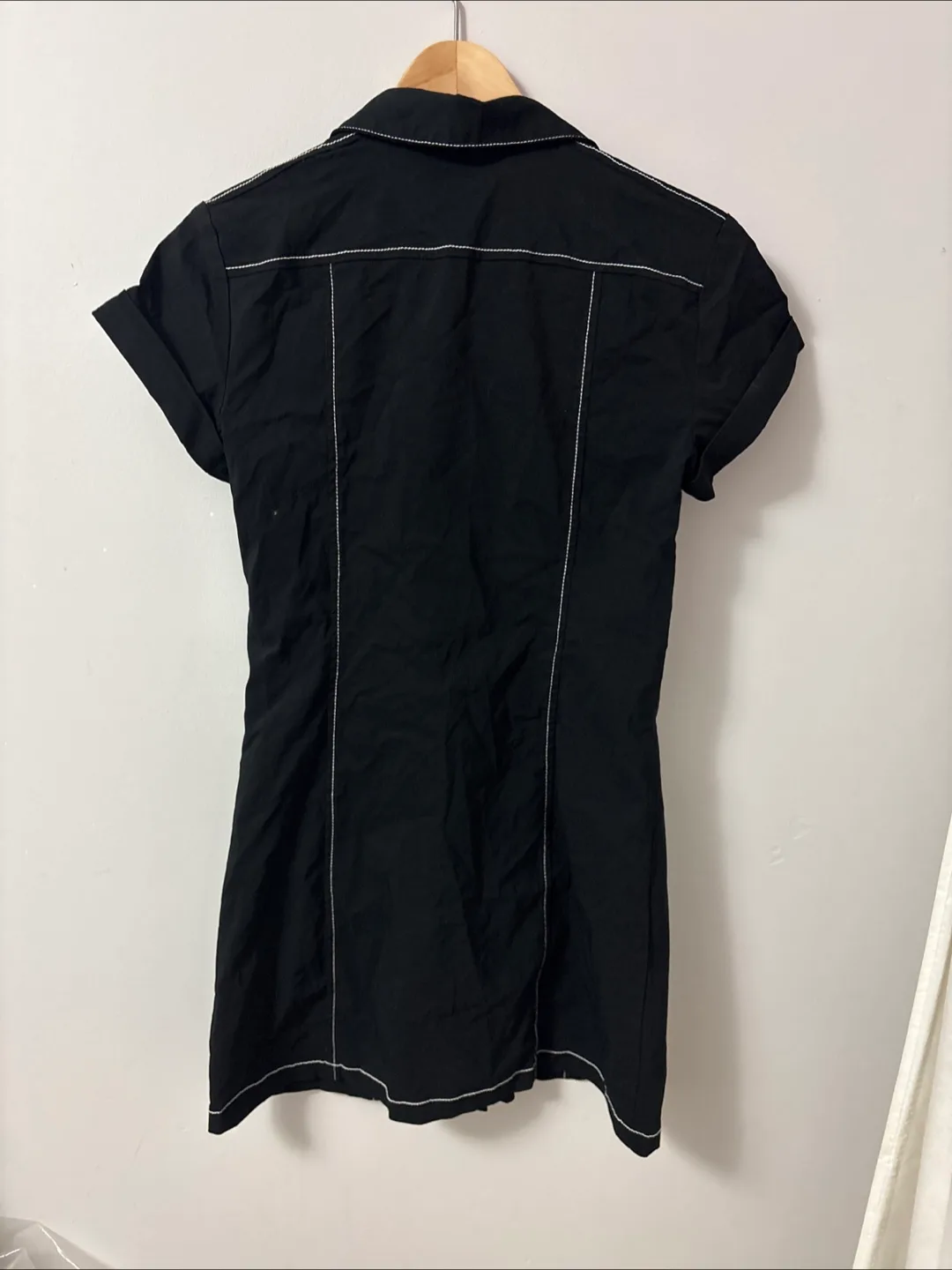 dELiA*s Black Mini Dress image indicator(2)