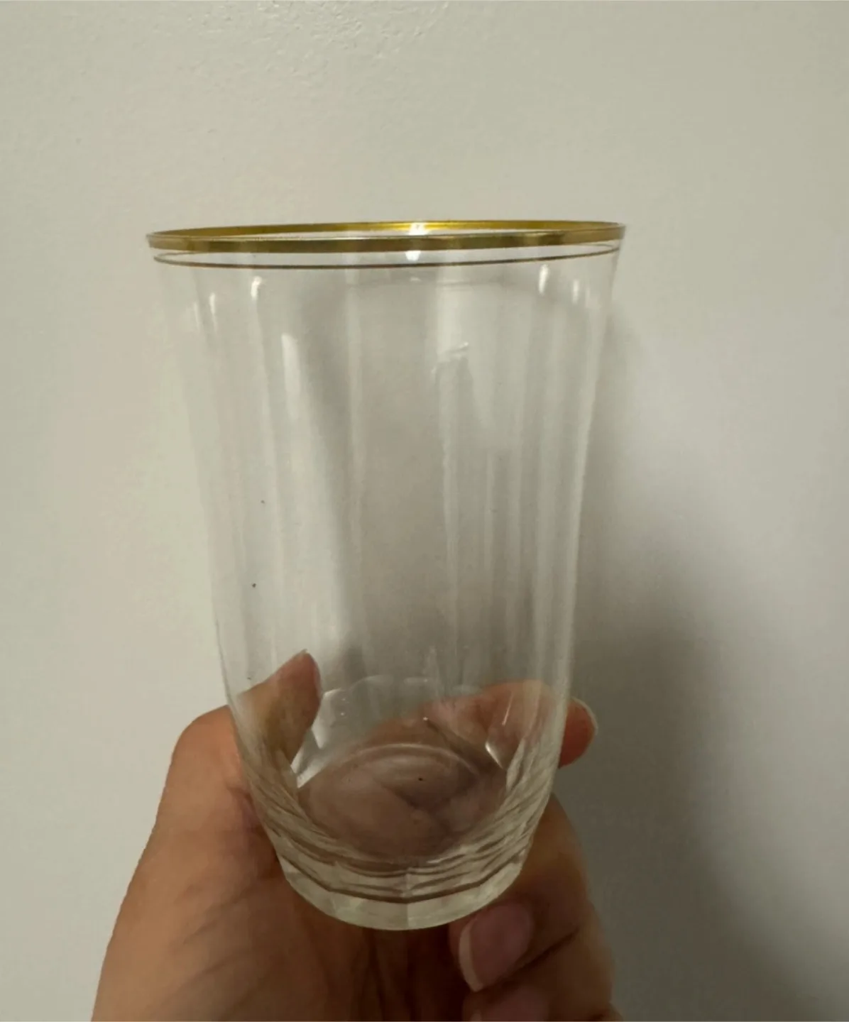 🇨🇦🍁Gold Trimmed Clear Glass Vase thumbnail