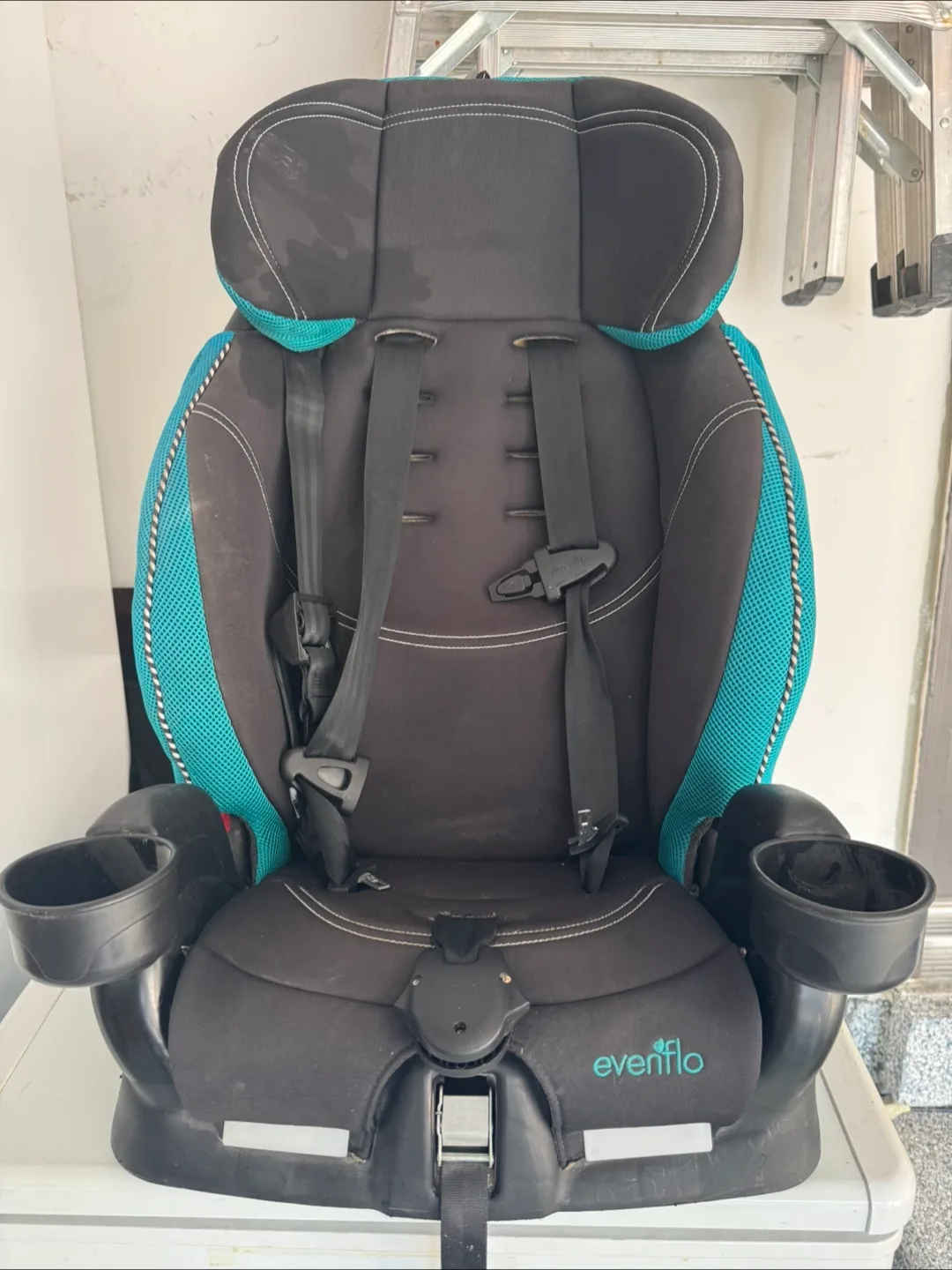 Evenflo Car Seat - Black and Teal thumbnail