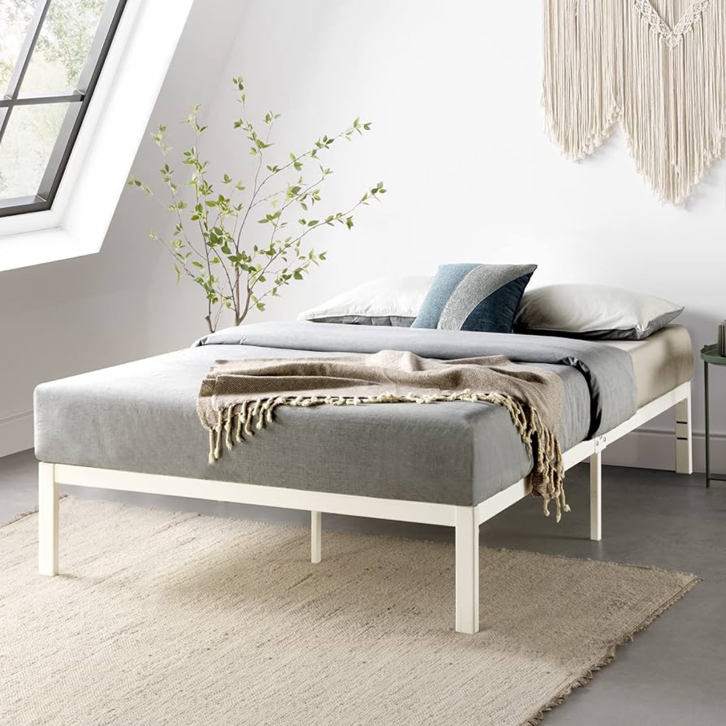 Queen Heavy Duty Metal Queen Bed ▫️BRAND NEW▫️