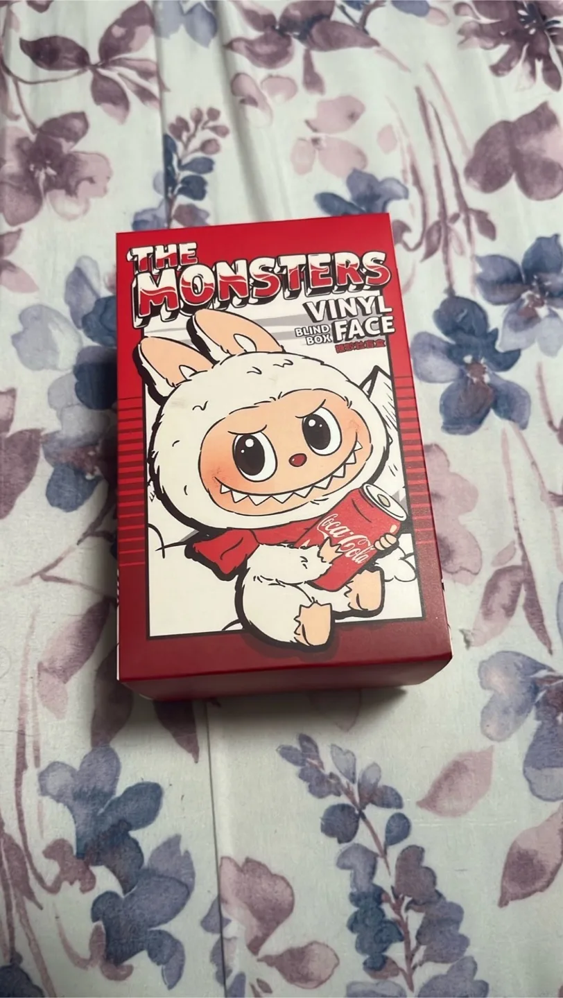 Labubu The Monsters Vinyl Face Blind Box thumbnail