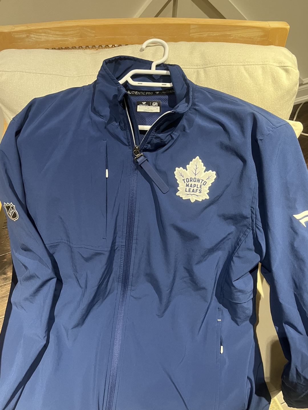 Fanatics Toronto Maple Leafs Authentic Pro Jacket - L - photo 2