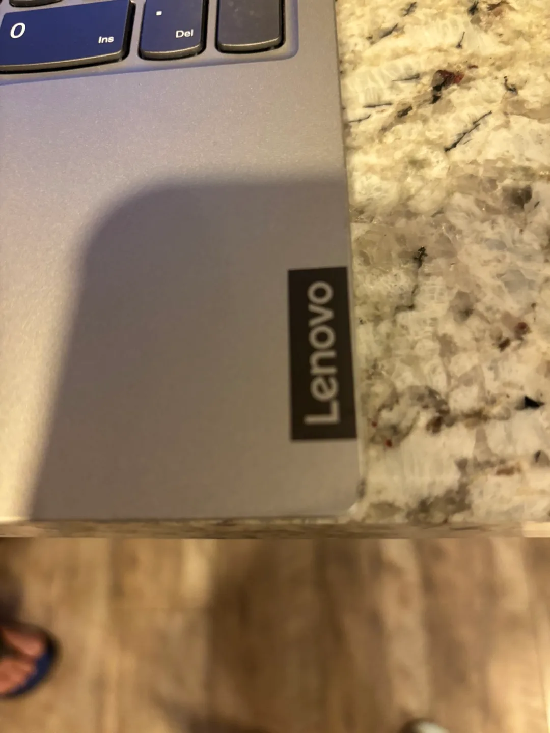 Lenovo S340-15IWL Laptop image indicator(2)