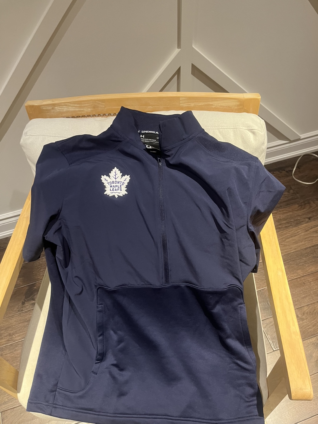 Under Armour Toronto Maple Leafs Pullover - Size Large