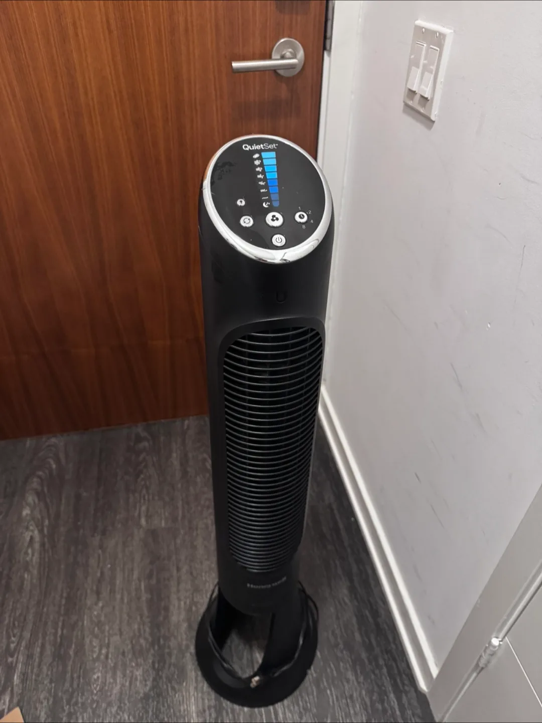 Honeywell QuietSet Tower Fan - Black thumbnail