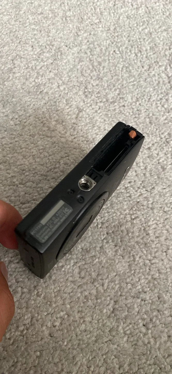 Canon PowerShot ELPH 320 HS Digital Camera image indicator(3)