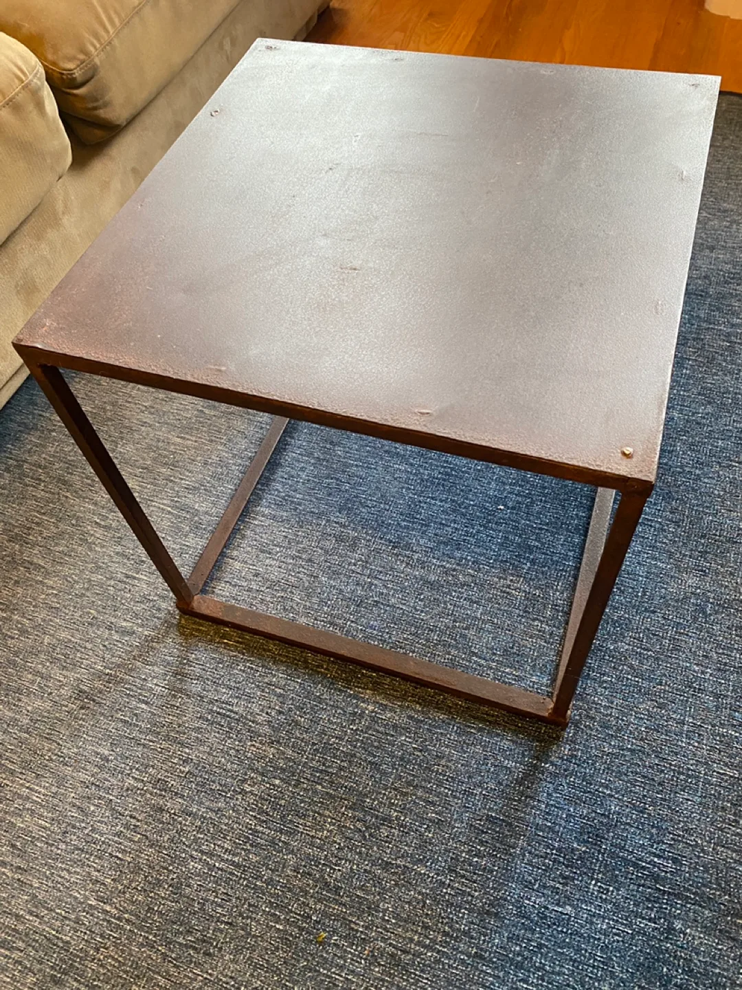 Sturdy Metal Side Table - Cube thumbnail