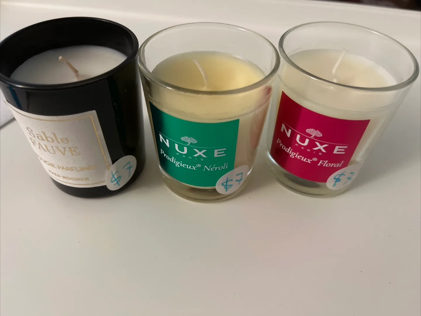 Nuxe & Yves Rocher Candles thumbnail