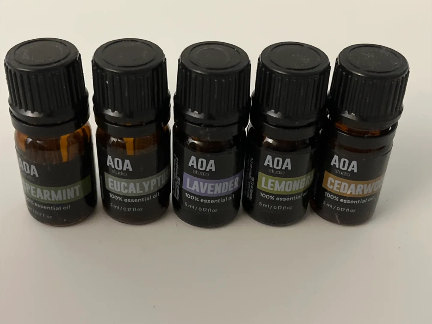 AOA Studio Essential Oil Set - 5 Scents thumbnail