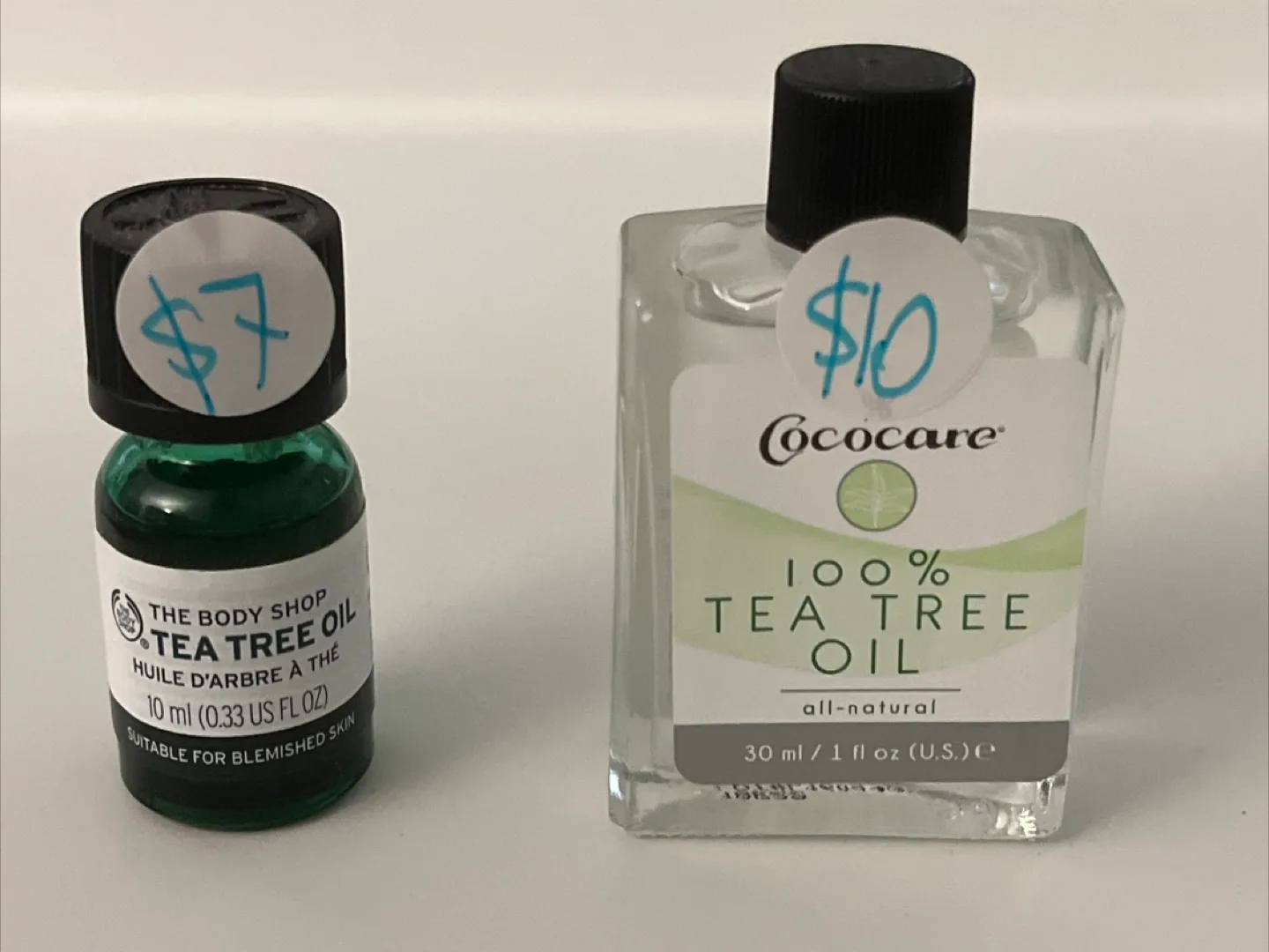The Body Shop Tea Tree Oil & Cococare Tea Tree Oil thumbnail