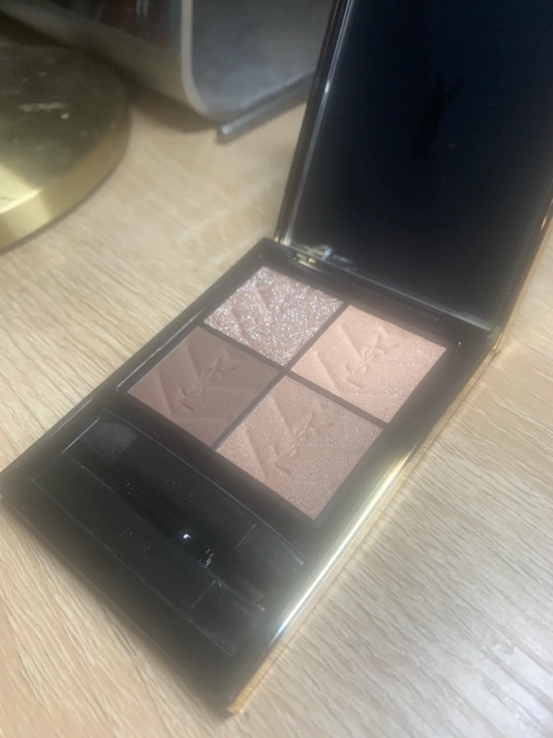 YSL Couture Mini Clutch Eyeshadow Palette - Stora Dolls image indicator(3)
