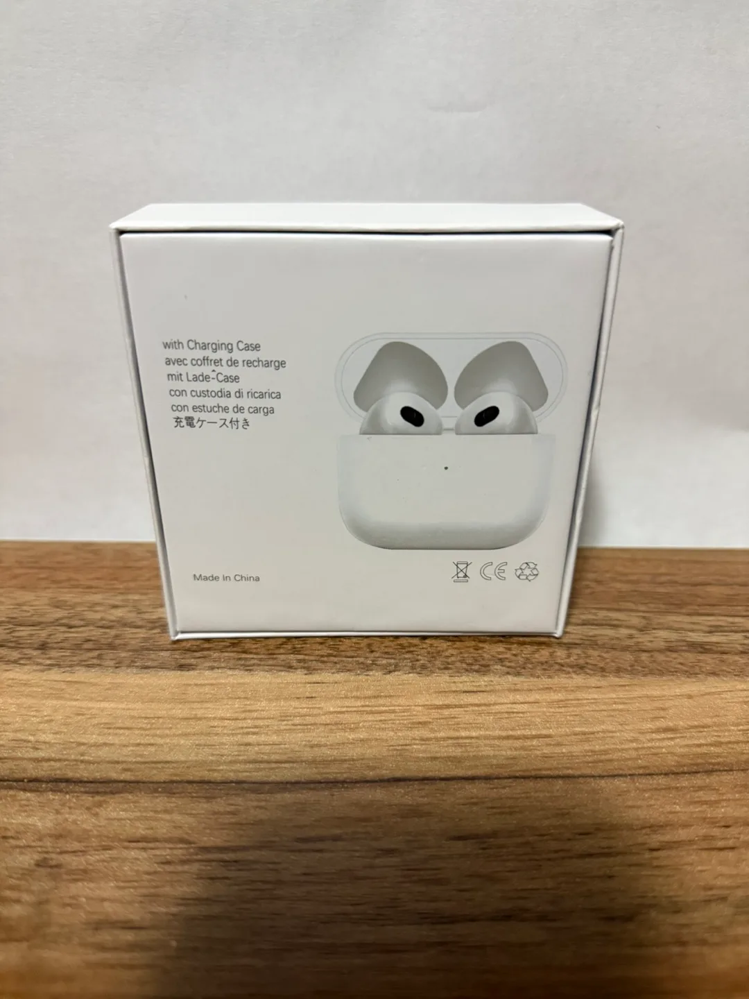 New AirPods 4th generation image indicator(7)