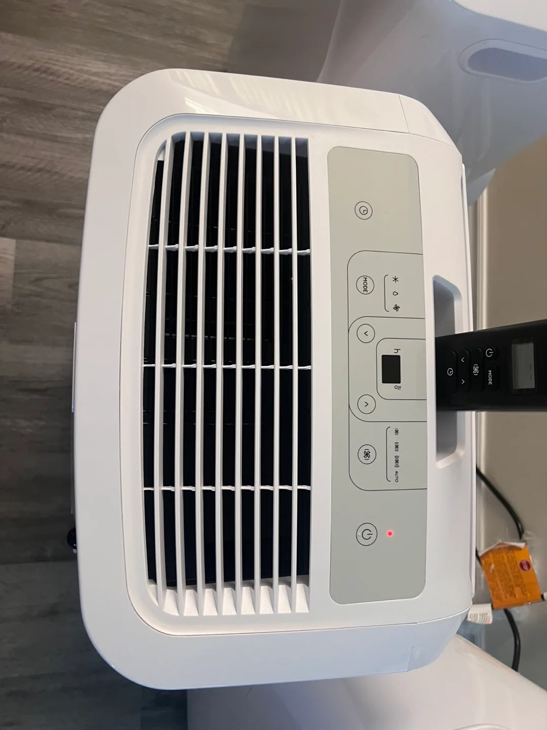 DeLonghi Pinguino Portable Air Conditioner image indicator(3)