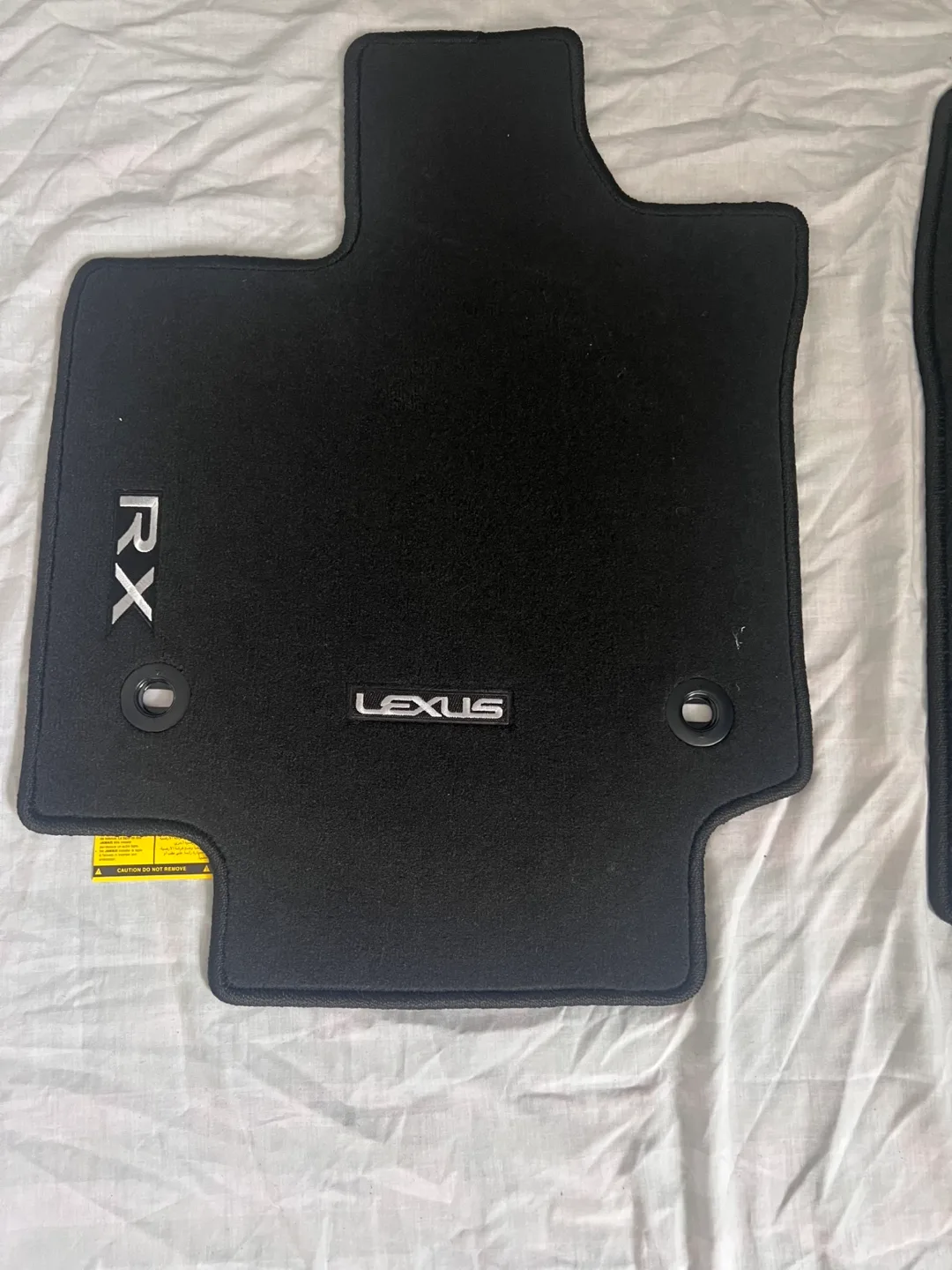 Lexus RX Black 4pc Floor Mat Set image indicator(2)