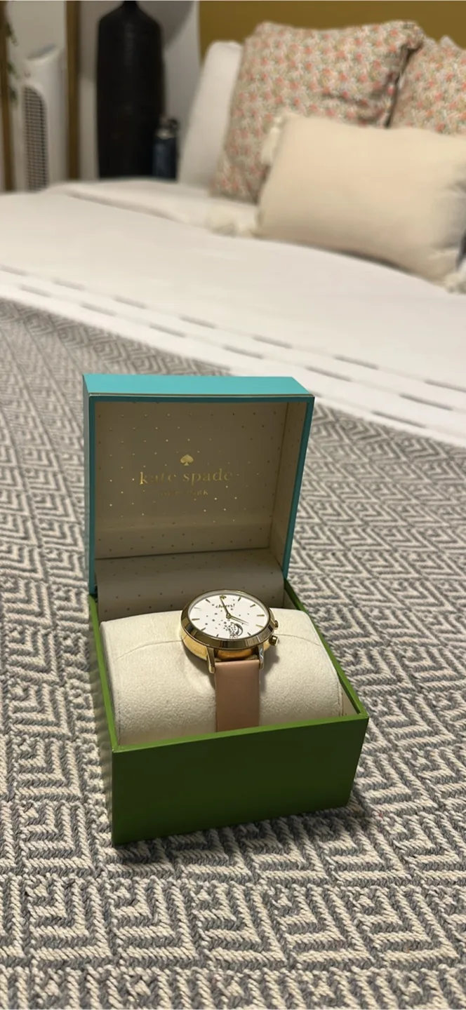 Kate Spade New York 'Cheers!' Watch image indicator(8)