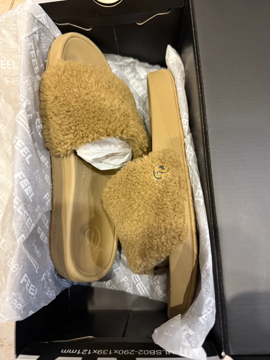 Lululemon Restfeel Women's Slides, Size 7 image indicator(2)