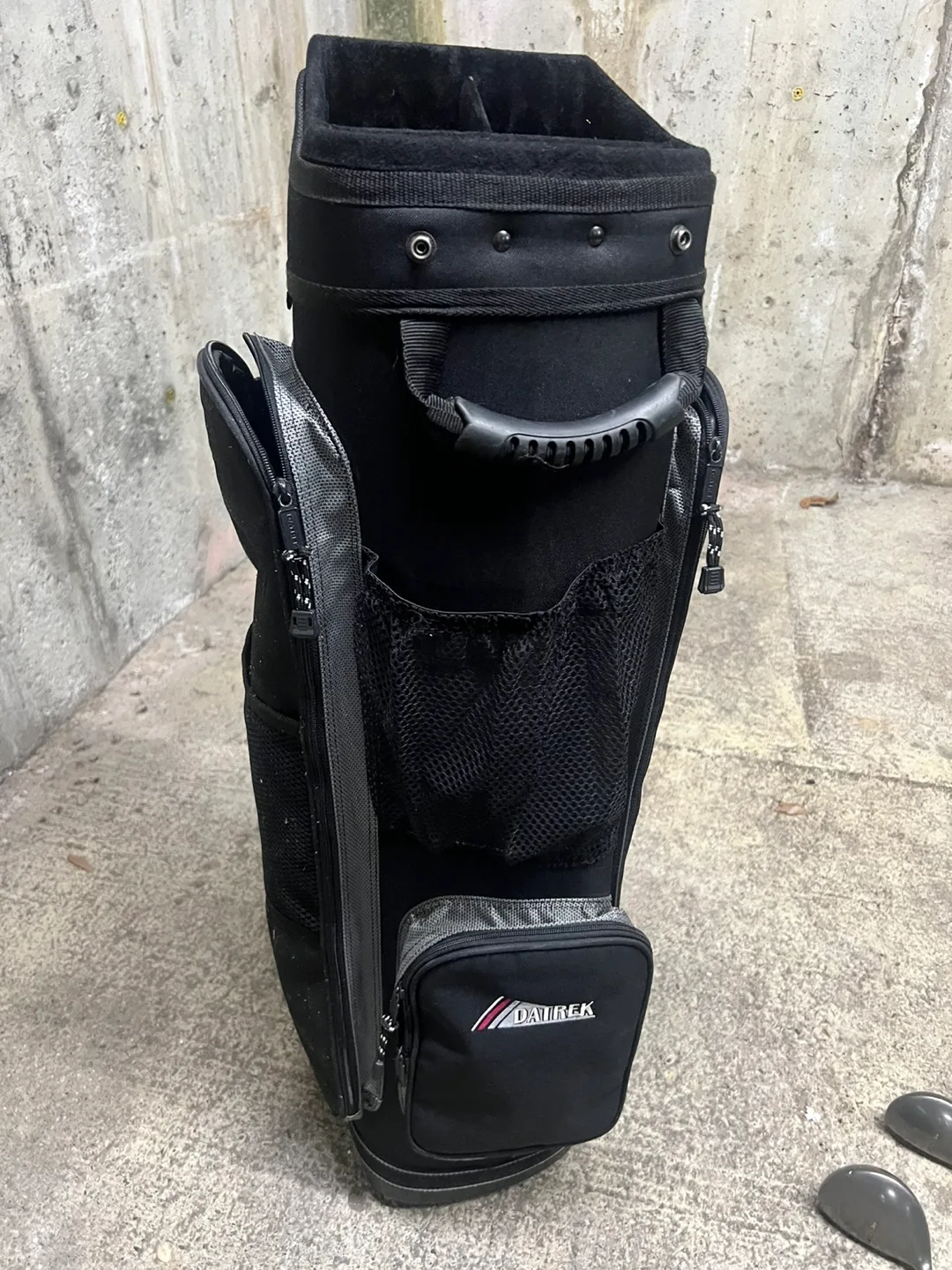 Golf Clubs with bag image indicator(2)