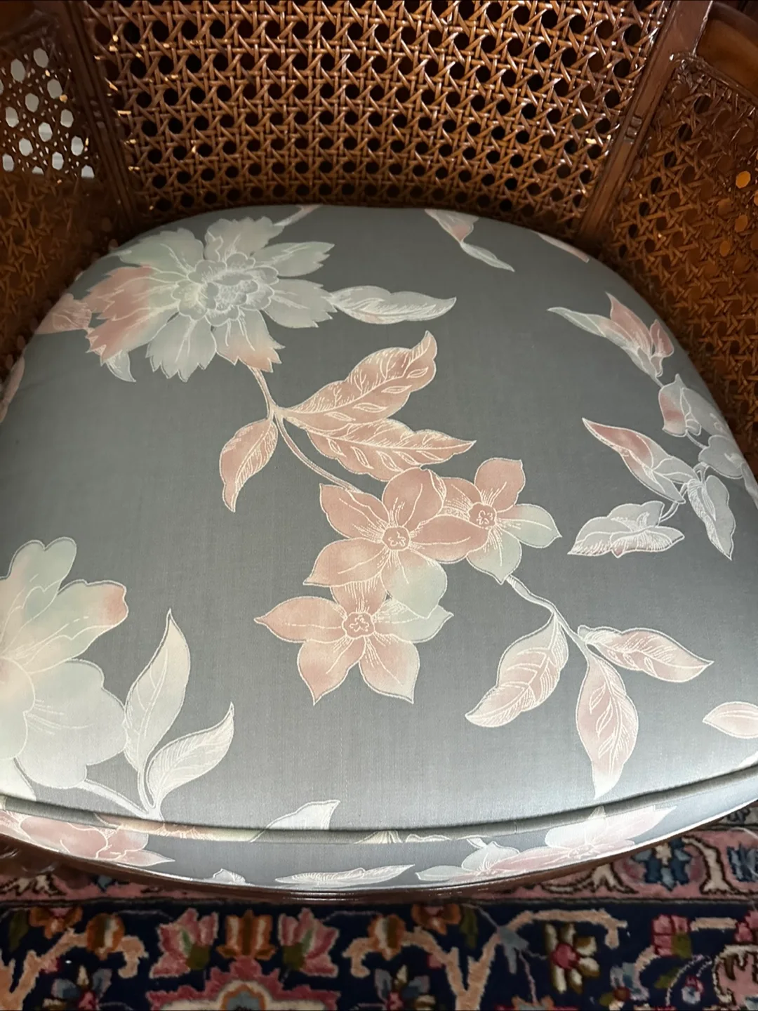 Vintage Rattan Accent Chair with Floral Cushion image indicator(4)