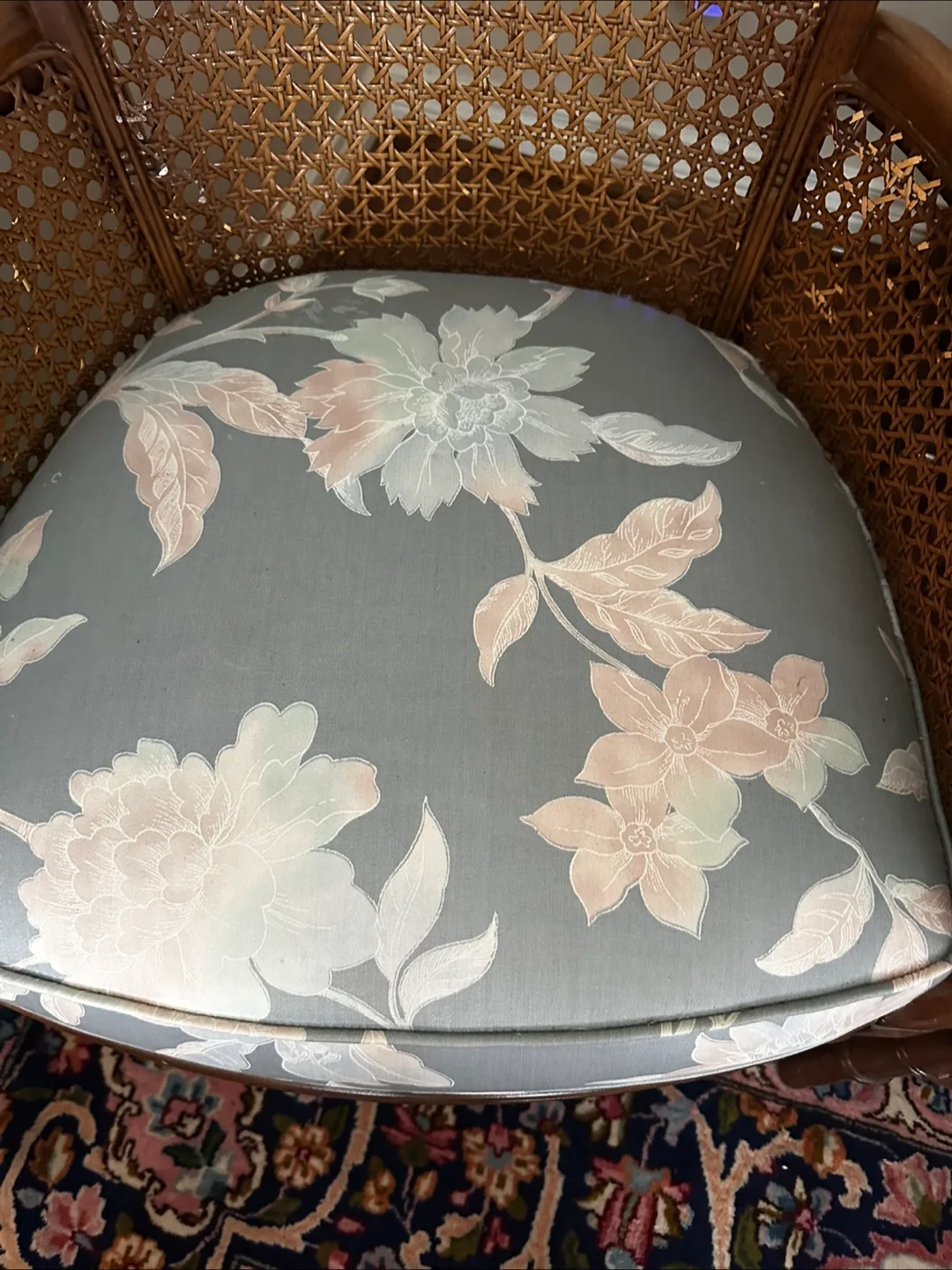 Vintage Rattan Accent Chair with Floral Cushion image indicator(3)