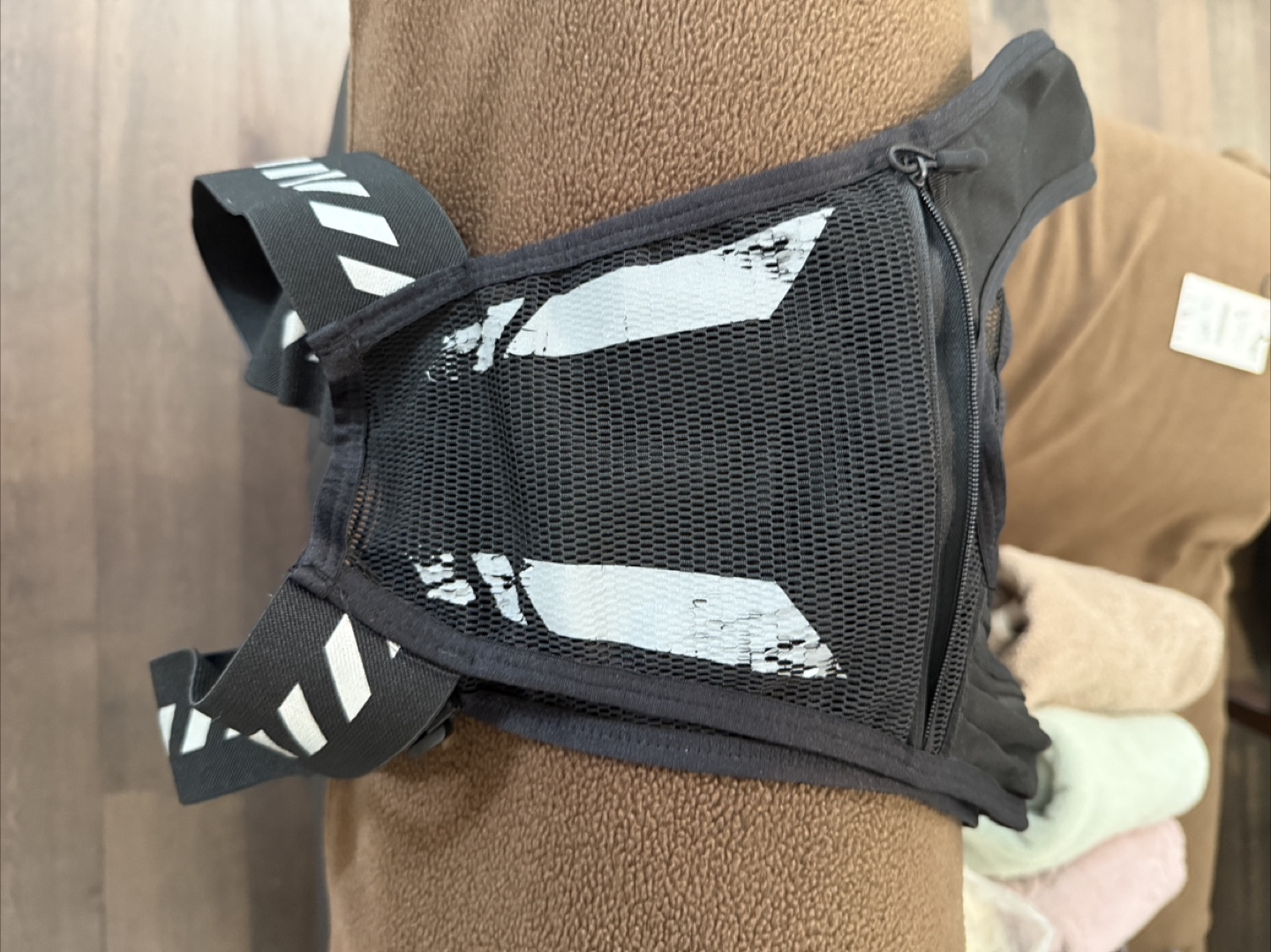 Hydration Vest - Black - photo 2