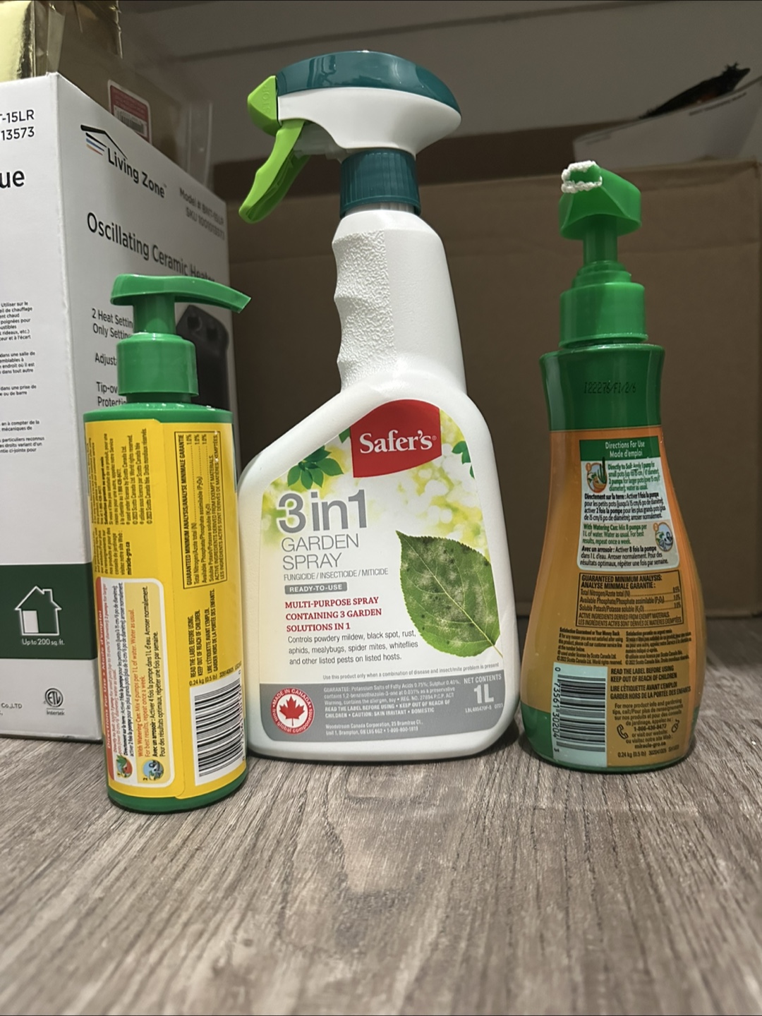 Miracle-Gro & Safer's Plant Food - photo 2