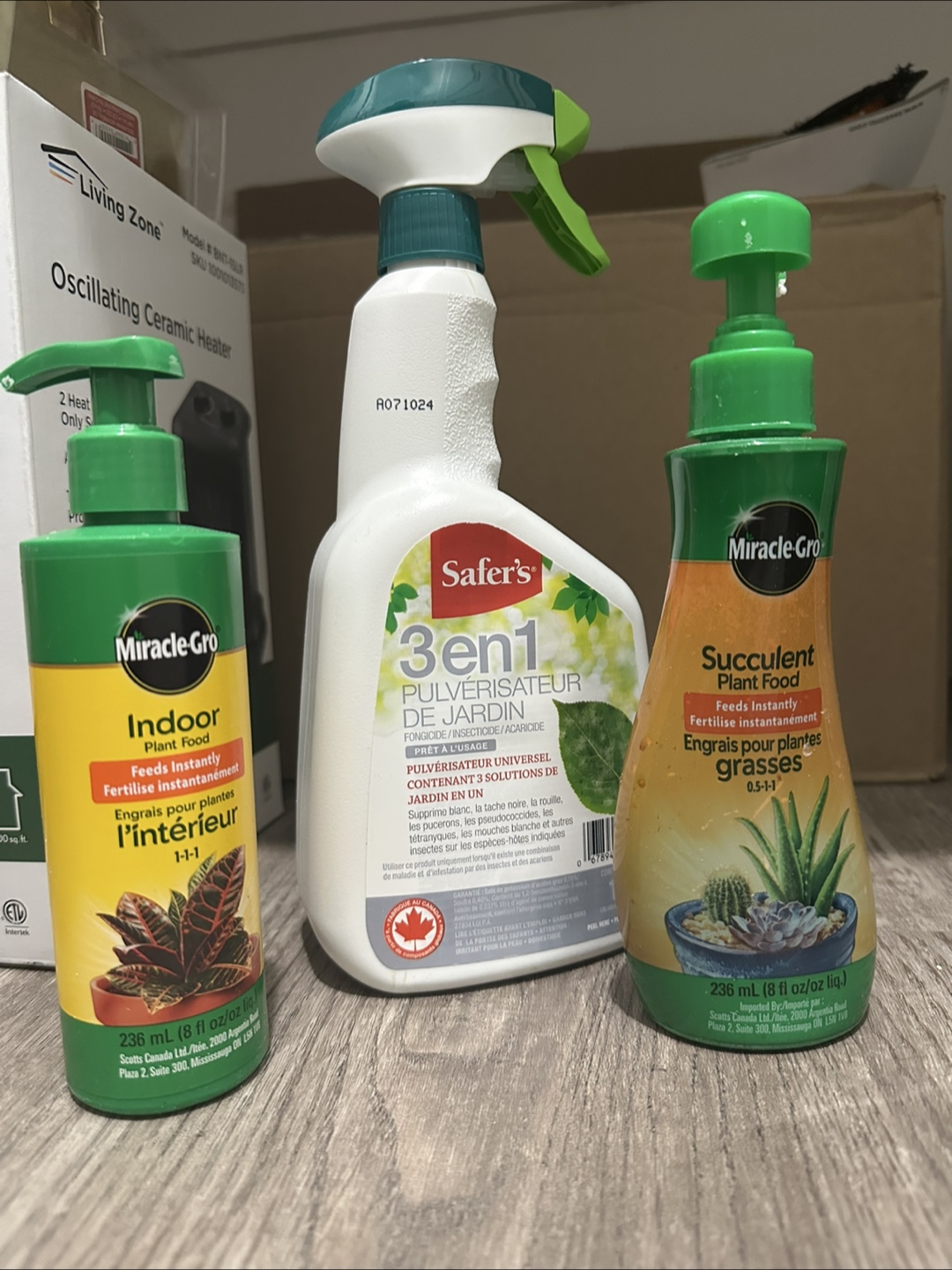 Miracle-Gro & Safer's Plant Food