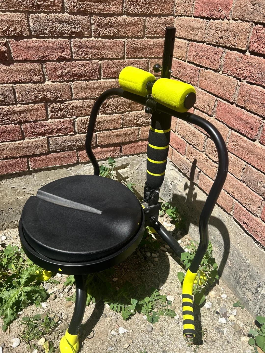 Abdominal Workout Chair, Black & Yellow thumbnail