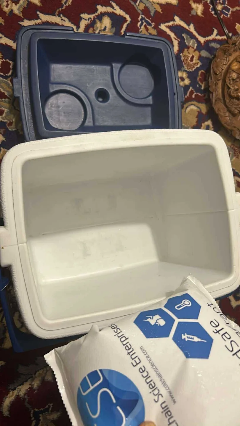 Coleman Cooler - White and Blue thumbnail