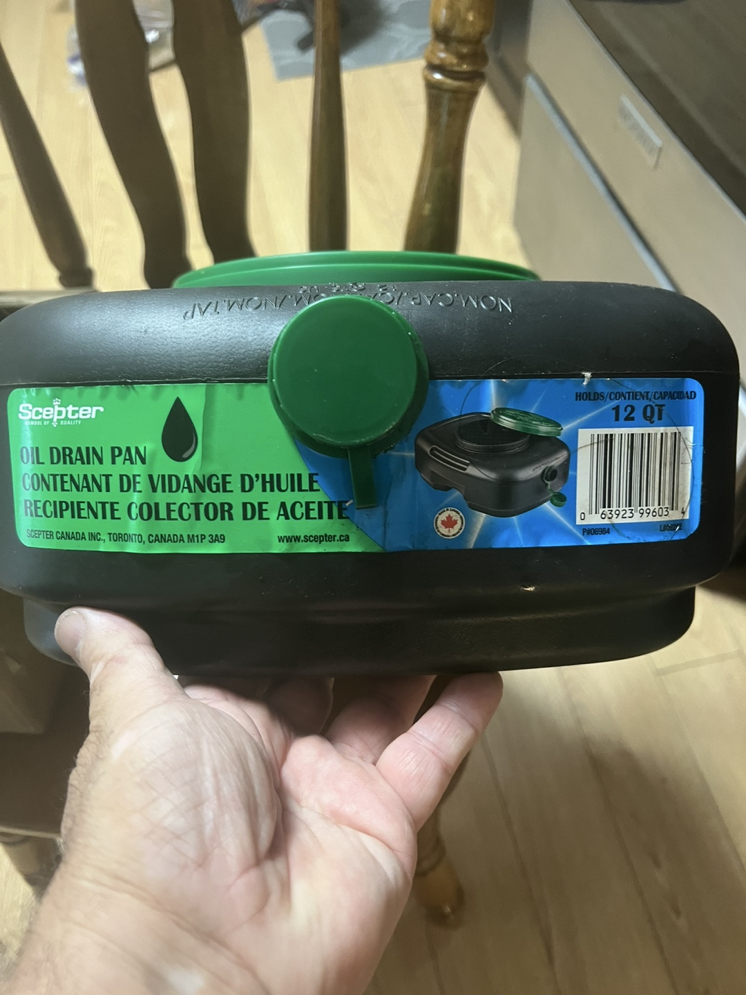 Oil drain pan
