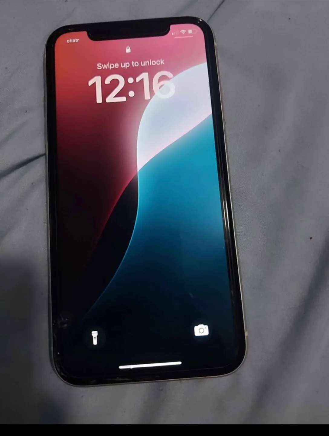 Iphone 11 64 GB in white image indicator(4)