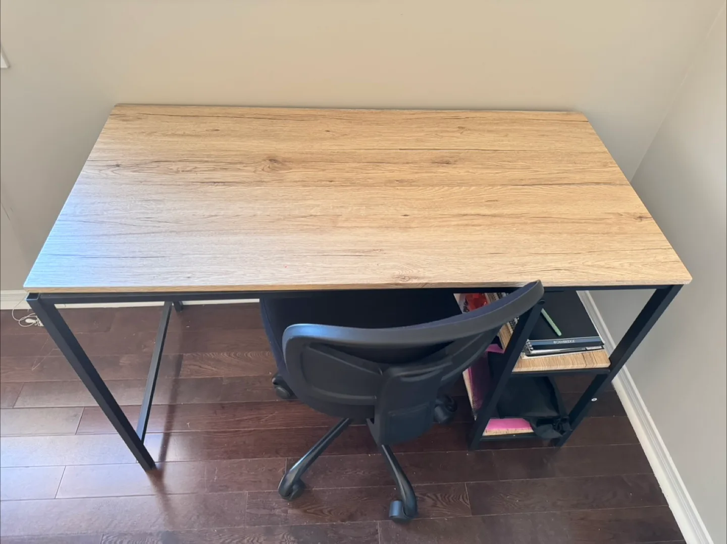 Desk and Office Chair Set image indicator(2)