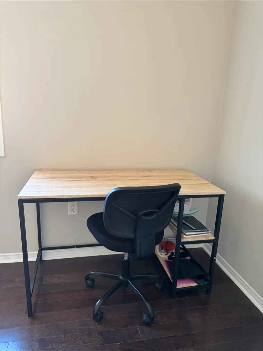 Desk and Office Chair Set image indicator(3)