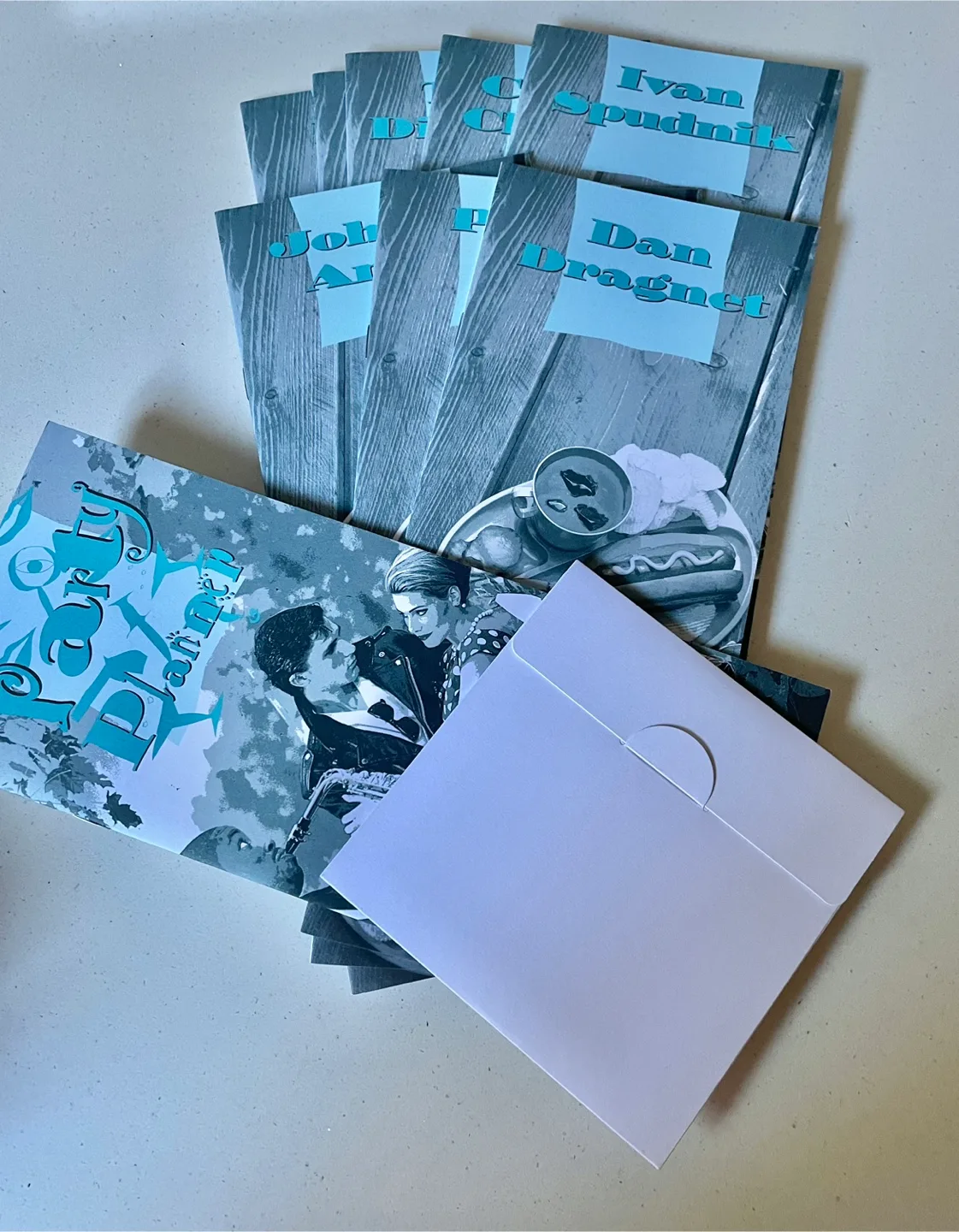 Murder Mystery Party Game - A Murder on the Grill image indicator(4)