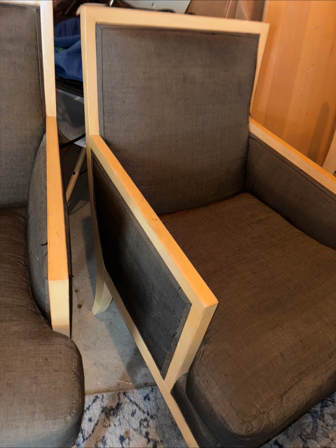 2 armchairs big and comfy thumbnail