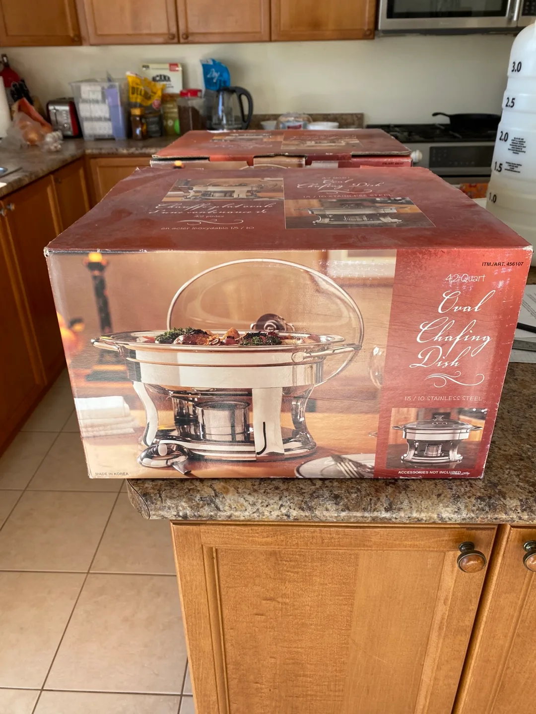 4.2 Quart Oval Chafing Dish - Stainless Steel thumbnail