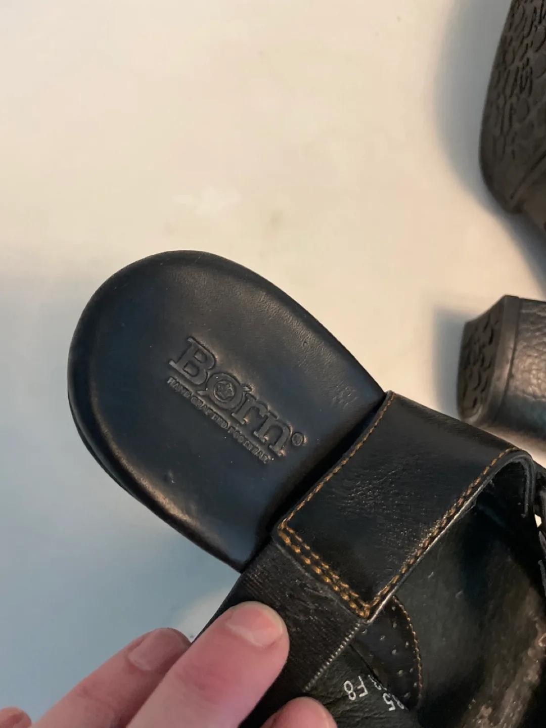 Born Black Leather Slingback Heels image indicator(7)