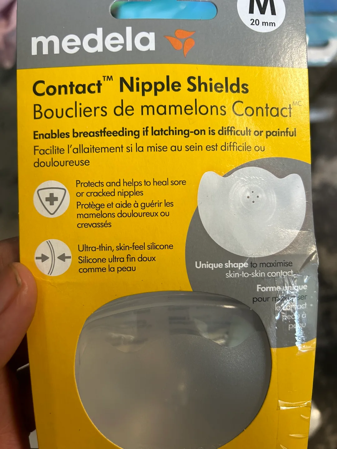 Medela Contact Nipple Shields - Size M (20mm) thumbnail
