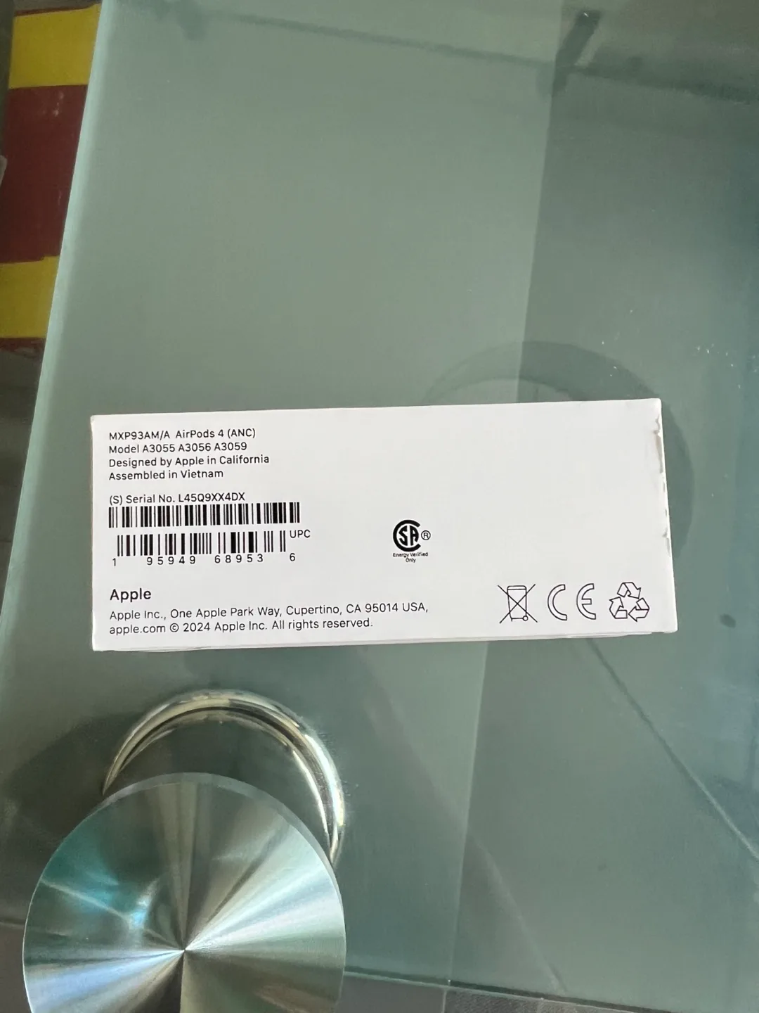 New Apple AirPods 4 (ANC) - Active Noise Cancellation image indicator(2)