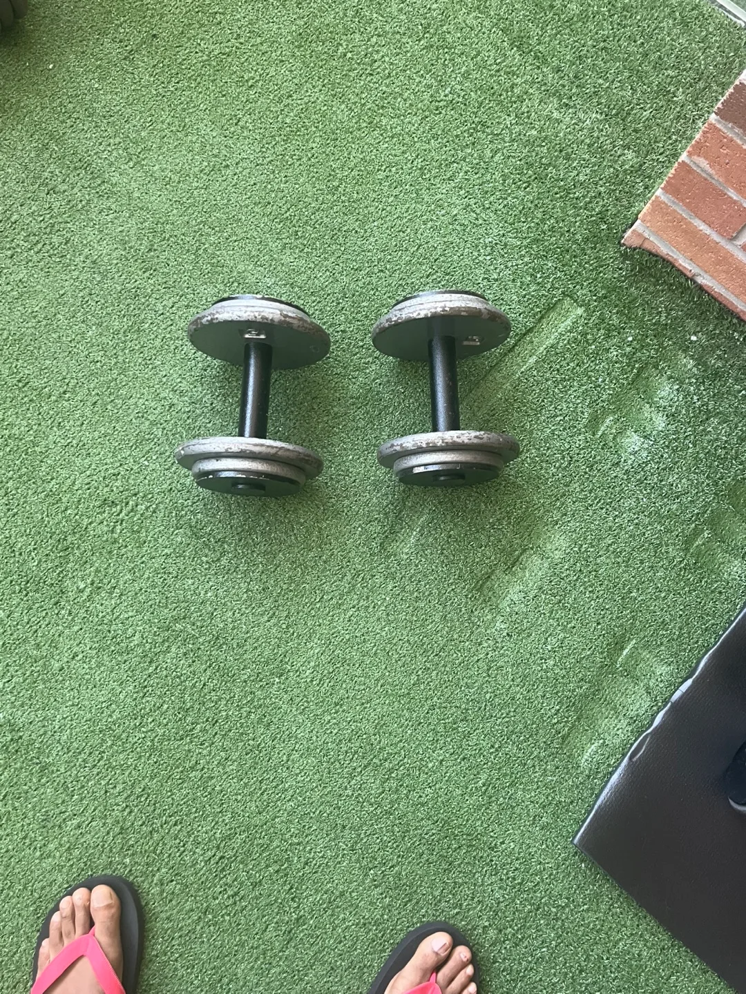 Two Adjustable Dumbbells thumbnail