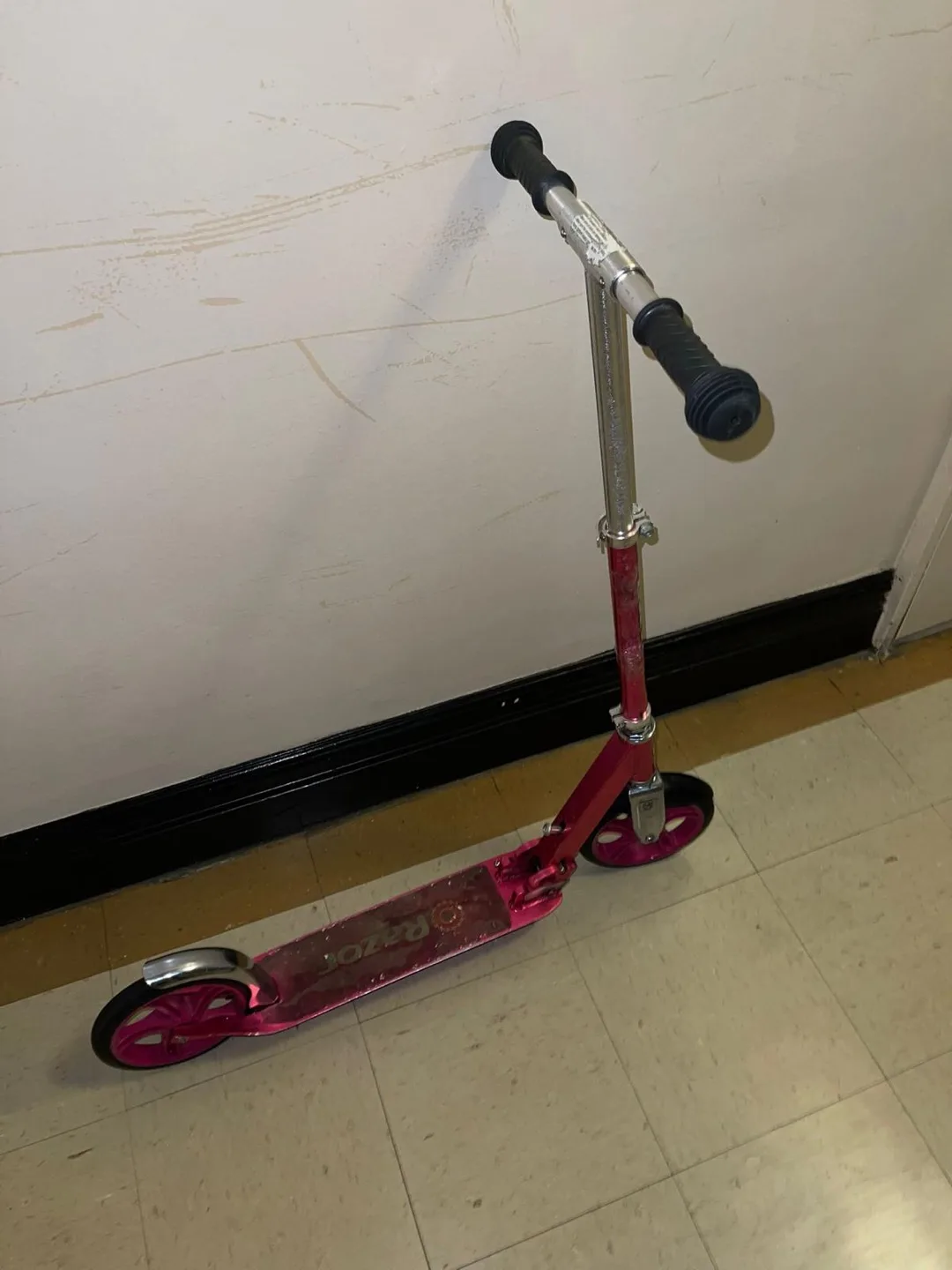 Pink Razor Scooter thumbnail