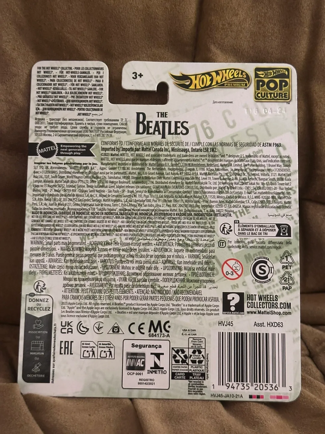 Hot Wheels Premium Beatles lot of 2 image indicator(4)