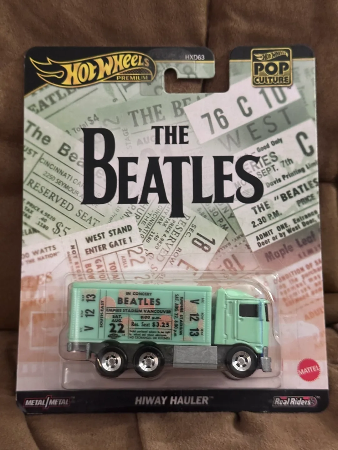 Hot Wheels Premium Beatles lot of 2 image indicator(3)